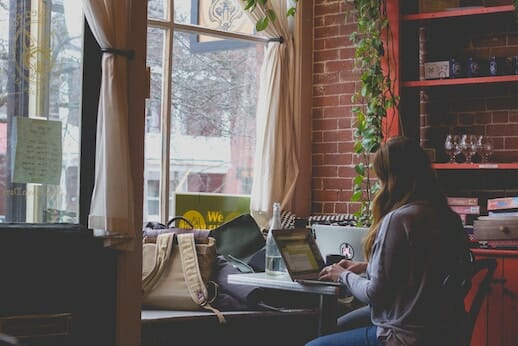 woman starting a blog