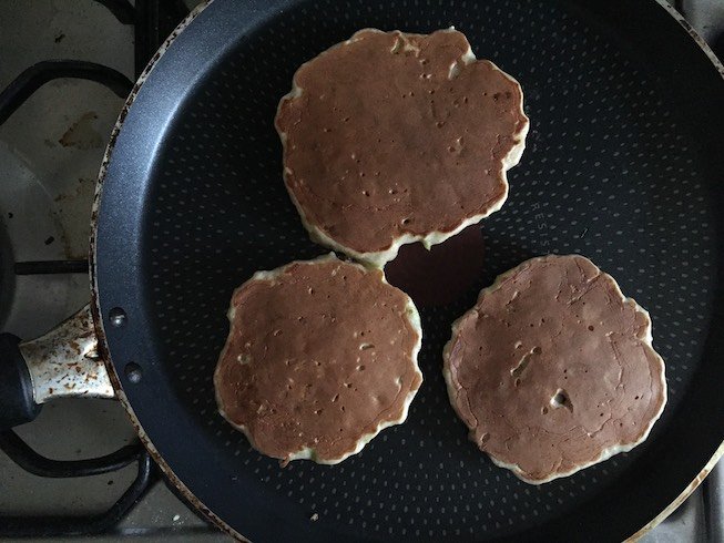 cooked baby led weaning banana and apple pancakes
