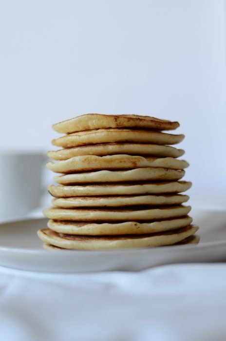 fluffy pancakes with 3 ingredients 