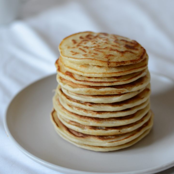 fluffy pancakes made with only 3 ingredients - great finger food for babies and toddlers alike