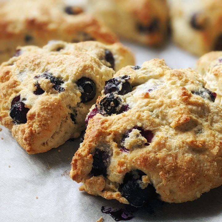 easy scones recipe with blueberries